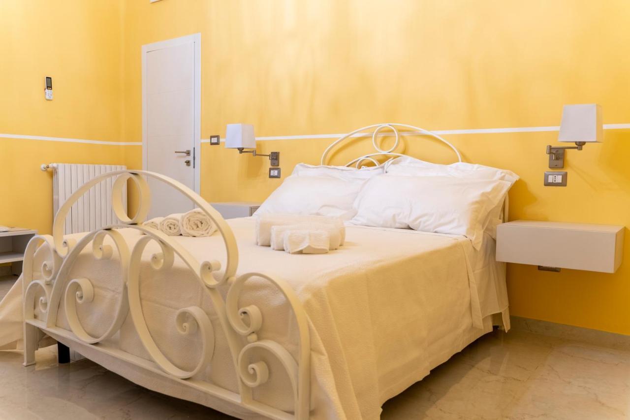 Hotel A Casa Dei Miei à San Pietro Vernotico Extérieur photo