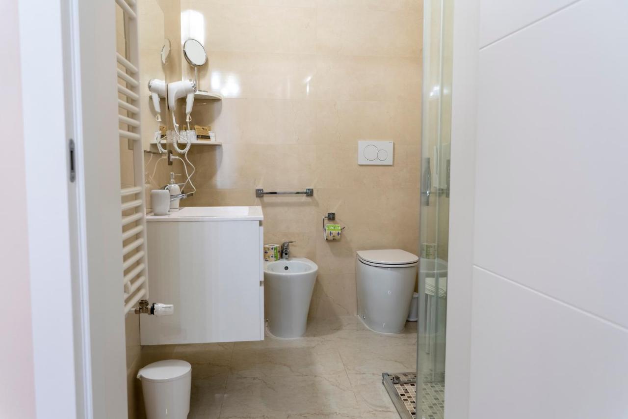 Hotel A Casa Dei Miei à San Pietro Vernotico Extérieur photo