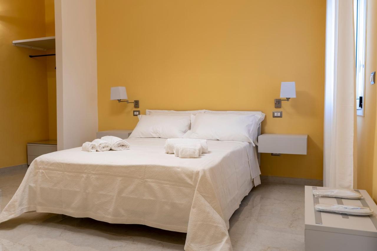 Hotel A Casa Dei Miei à San Pietro Vernotico Extérieur photo